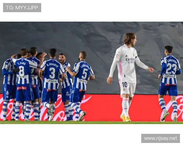 皇马强强对话中暴露短板,关键战表现稳定性面临考验 皇马强强对话中暴露短板,关键战表现稳定性面临考验