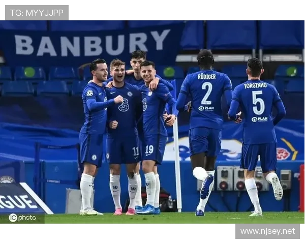 姆巴佩与欧文同代起点及巅峰期生涯轨迹对比