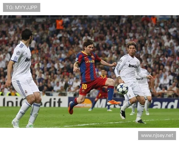 罗德里戈战术价值解析:左右边锋与伪九号的多角色适配能力