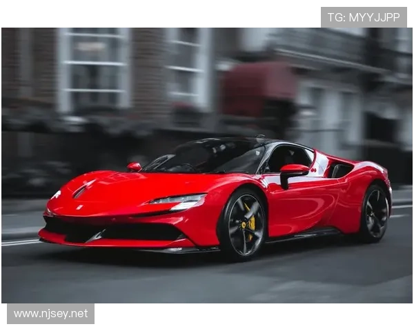 姆巴佩又带着豪车进馆，感觉他家停车场都比我房子大吧？