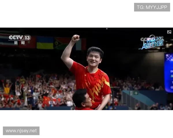 李盈莹赛场上拼到断指，休息时却像贵妇捧着咖啡聊八卦？