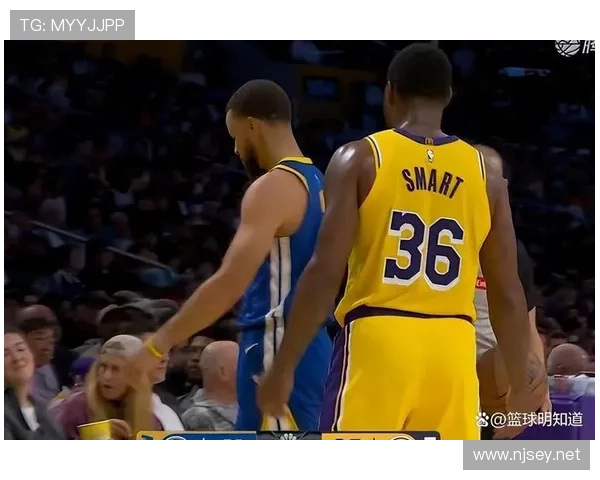 安东尼·戴维斯内线高效挡拆助湖人拉开防守差距